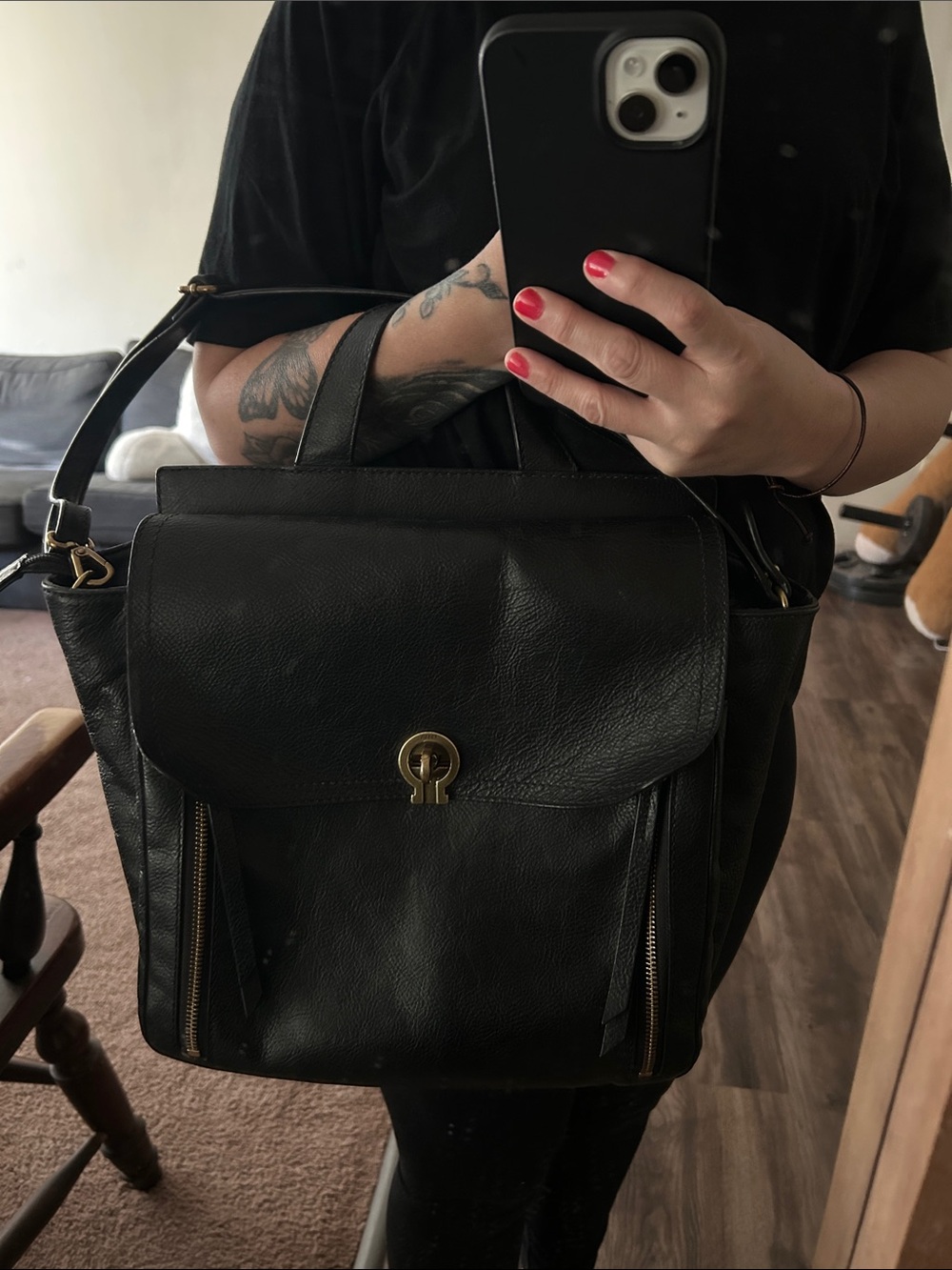 Fossil Black Leather Convertible Backpack Crossbody Bag with Gold Hardware - Picture 10 of 11